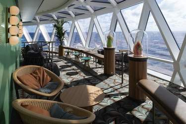 Celebrity Cruises Eden Cafe 2.jpg